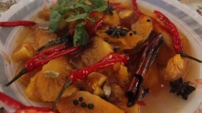 Menjelajahi Kelezatan Kuliner Kalimantan Barat: Makanan Khas dari 12 Kabupaten dan 2 Kota