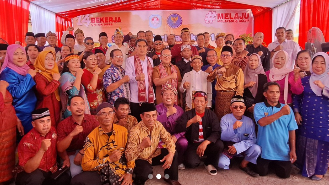 Pencanangan Desa Parit Baru sebagai Desa Bersinar pada peringatan Hari Jadi ke-14 desa. (Dok. Instagram/@infobnn_prov_kalbar)