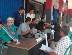 Bakeuda Sambas Permudah Warga Bayar Pajak Lewat Layanan Keliling