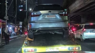Lexus RX 300 milik Stella Kirana mengalami masalah usai diisi Pertamax. (Dok. Ist)
