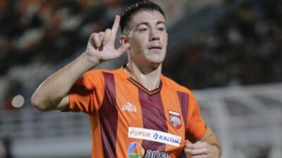 Tembakan Jarak Jauh Menit Akhir! Borneo FC Tumbangkan Persis Solo 1-0