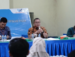 Kunjungi Bank Kalbar Sekadau, Dirut Rokidi Ingatkan Bahaya Judi Online