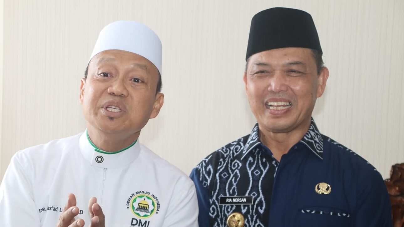 Gubernur Kalimantan Barat menyambut hangat kedatangan Ustadz Das'ad Latif di Bandara Supadio, Kubu Raya, menjelang rangkaian acara keagamaan di Pontianak.