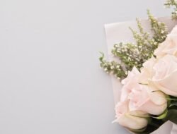 3 Hal yang Bikin Hidup Lebih Bahagia Hanya dengan Membeli Bunga