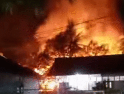 Kebakaran Hebat di Sintang, Rumah Warga di Tanjung Puri Ludes Dilalap Api