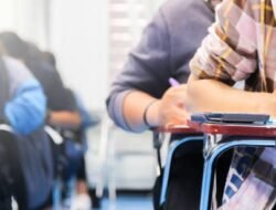 Hadapi Guncangan Akademik: 4 Langkah Persiapan Matang untuk UTS Pertama Mahasiswa Baru