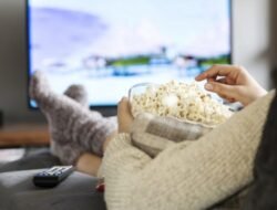 Ritual Malam Minggu: 5 Cara Terbaik Melepas Lelah Setelah Seminggu Sibuk