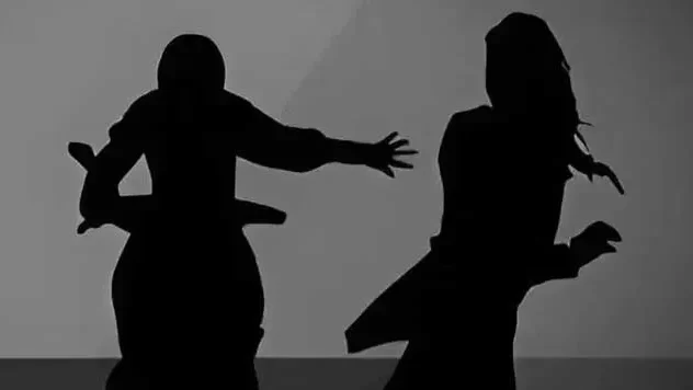 Ilustrasi - Seorang pria berinisial MI nekat menabrak dan melecehkan seorang wanita karena dendam terhadap mantan pacarnya.