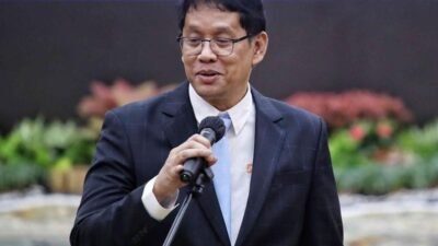 "Menteri Keuangan Purbaya Yudhi Sadewa meminta maaf setelah pernyataannya mengenai tuntutan 17+8 menuai kritik publik. Ia mengaku salah bicara dan berjanji akan melakukan perbaikan. "