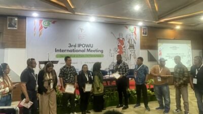 "Suasana dialog multi stakeholder 3rd IPOWU International Meeting “kesejahteraan kerja di perkebunan kelapa sawit” (12/09/25). (Dok.GG/Faktakalbar.id)"