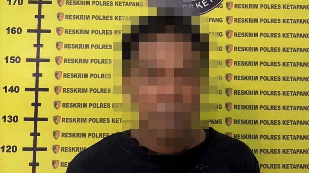 Seorang pria berinisial M ditangkap Satuan Reserse Narkoba Polres Ketapang