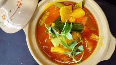 Lezatnya Ikan Asam Pedas Khas Pontianak: Resep dan Cara Membuatnya