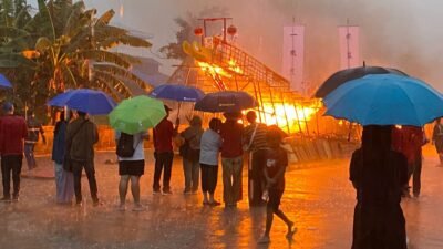 Tradisi Chit Gwee Pua di Kubu Raya Disambut Antusias Ribuan Warga