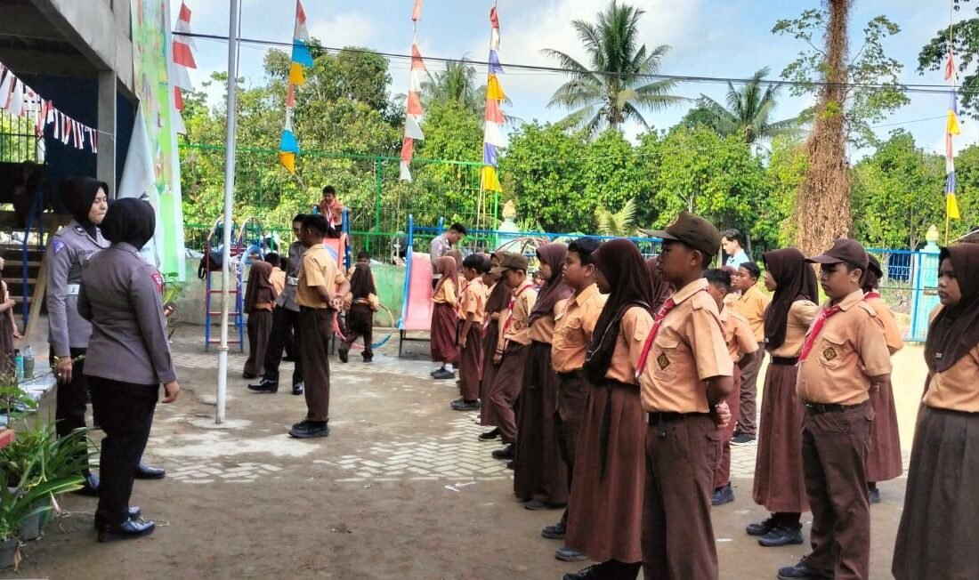 "Satlantas Polres Kubu Raya gencar mengedukasi anak-anak dan orang tua untuk tidak mengizinkan anak di bawah umur mengendarai motor demi mencegah kecelakaan. (Dok. GG/Faktakalbar.id)"