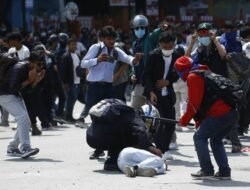 Otoritas Nepal Menerjunkan Militer, 19 Orang Tewas dalam Bentrokan Demonstrasi