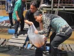 Pemkot Pontianak Salurkan 10 Ribu Benih Ikan untuk Tingkatkan Ketahanan Pangan