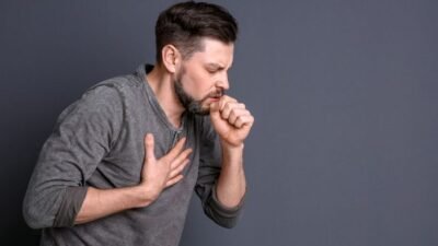 5 Hal yang Bisa Membantu Meredakan Batuk Selain Obat