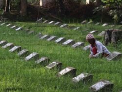 5 Hal yang Bisa Kita Lakukan Saat Orang yang Kita Rindukan Sudah Meninggal