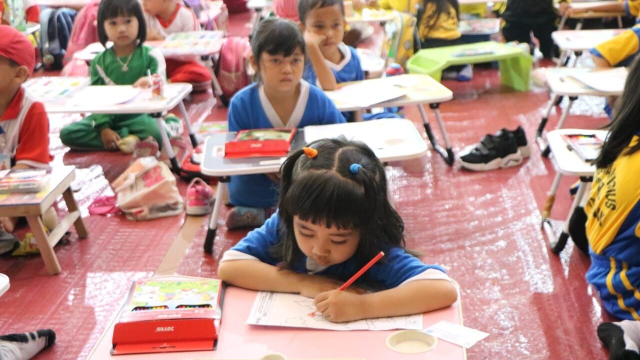 Ratusan anak-anak tingkat PAUD dan SD ikut Lomba Mewarnai yang digelar TP-PKK Kota Pontianak bersama Moorlife Indonesia.