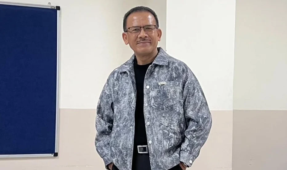 "Kabar duka, ayah YouTuber Jerome Polin, Marojahan Sijabat, meninggal dunia pada Kamis (30/10/2025) setelah sempat dirawat dalam kondisi kritis."