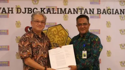 Kanwil Bea Cukai Kalimantan Bagian Barat memberikan izin fasilitas kawasan berikat kepada PT Kalimantan Alumina Nusantara.