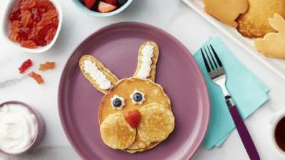 "Cari ide camilan untuk akhir pekan? Coba 4 resep mudah ini, dari risoles sayur gurih hingga pizza roti tawar yang seru untuk dibuat bersama seluruh anggota keluarga."