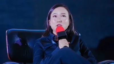 "Direktur Mecimapro, Fransiska Dwi Melani, ditetapkan tersangka dan ditahan polisi terkait kasus dugaan penggelapan dana investor konser TWICE 2023."