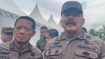 "Jaksa Agung ungkap tambang timah ilegal kini mengamuk di laut. Ia mendesak pembentukan Satgas PKH permanen untuk mencegah kerugian negara lebih besar."
