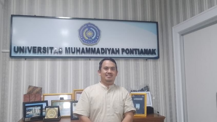 "Job Fair Universitas Muhammadiyah Pontianak (UMP) 2025 bertajuk "Career Clinic and Culture 2025" kembali digelar untuk meningkatkan IPM Kalbar dan menekan angka pengangguran."