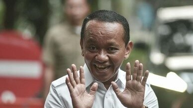 "Bahlil Lahadalia, selaku Ketum Golkar, meminta kadernya (AMPI dan AMPG) menyetop dan mencabut laporan polisi di Bareskrim dan Polda Metro terkait meme hinaan."