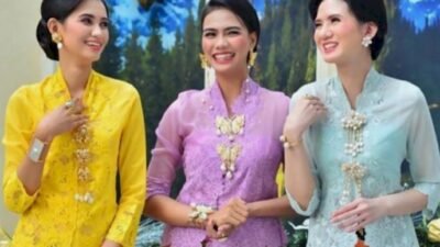 "Tahukah Anda bahwa kebaya Indonesia punya banyak nama dan jenis? Kenali perbedaan antara Kebaya Kartini, Kutubaru, Encim, dan lainnya dalam ulasan lengkap ini."