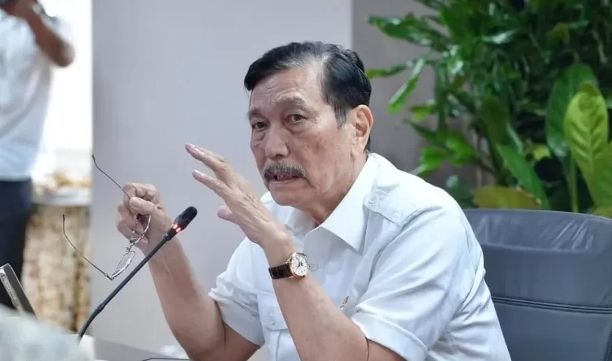"Luhut Pandjaitan sebut penyerapan dana MBG membaik dan berdampak pada 380 ribu lapangan kerja. Imbau Menkeu tidak menarik kembali anggaran."