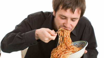 "Mengapa nafsu makan justru meningkat saat sakit? Cari tahu alasannya dari kebutuhan energi tubuh, respons imun, hingga faktor psikologis yang memengaruhi keinginan makan Anda."