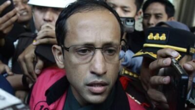 "Upaya hukum Nadiem Makarim kandas setelah hakim PN Jaksel menolak praperadilannya. Status tersangka korupsi laptop dengan kerugian negara Rp1,98 triliun dinyatakan sah."
