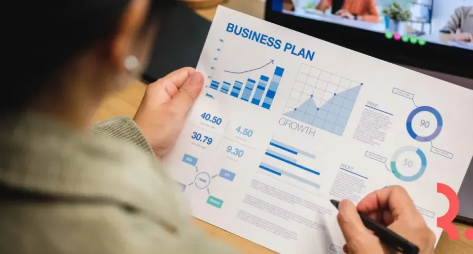 "Tiga cara efektif mempersiapkan diri di Minggu malam untuk menyambut hari Senin dengan semangat. Atasi weekend blues dengan micro-plan dan mental reset."