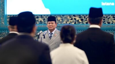 Presiden Prabowo Subianto saat melantik pejabat baru di Istana Negara. (Dok. Ist)