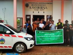 PT Mayawana Persada Serahkan Unit Ambulans untuk Mendukung Akses Kesehatan Desa Sungai Sepeti