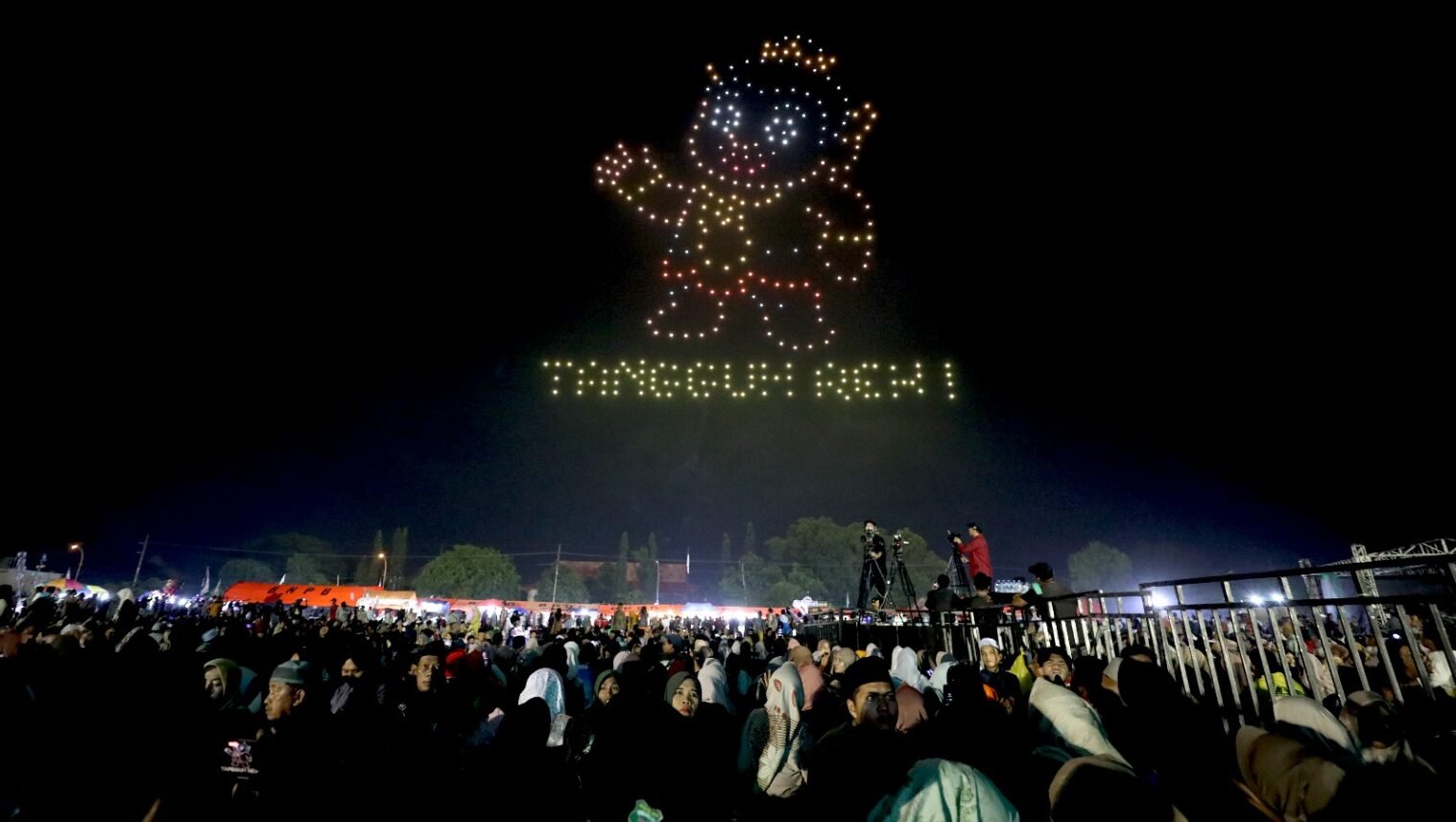 Simbol "Surya Majapahit" menjadi inspirasi dan lambang ketangguhan dalam puncak peringatan Bulan Pengurangan Risiko Bencana 2025 yang digelar di Trowulan, Mojokerto.