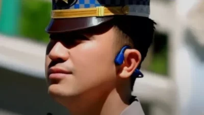 "Simak rekam jejak Kompol Kanisius Franata, putra Kalbar yang kini jabat Kapolsek Taman Sidoarjo. Lulusan Akpol 2012 ini sebelumnya bertugas di Palu dan Bali."