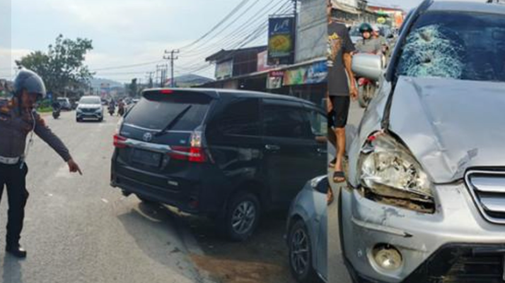 Kondisi mobil Honda CR-V yang terlibat dalam kecelakaan maut di Jalan Raya Sungai Pinyuh, Kabupaten Mempawah. (Dok. Ist)