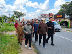 Kios di Atas Parit Jadi Sorotan, Bupati Sujiwo Turun Tangan