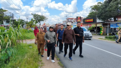 Kios di Atas Parit Jadi Sorotan, Bupati Sujiwo Turun Tangan