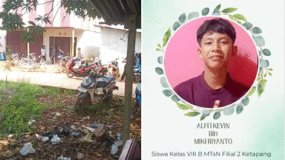 Warga dan kerabat mengiringi jenazah Alfi'i Kevin, salah satu korban tenggelam di Pantai Anjir, menuju tempat peristirahatan terakhirnya di Kendawangan. (Dok. Ist)