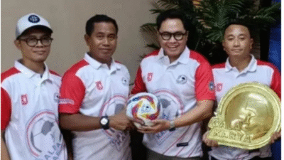 Peserta kecewa dengan panitia, turnamen sepakbola Gala Karya 2025 dinilai tidak profesional. (Dok. HO/Faktakalbar.id)