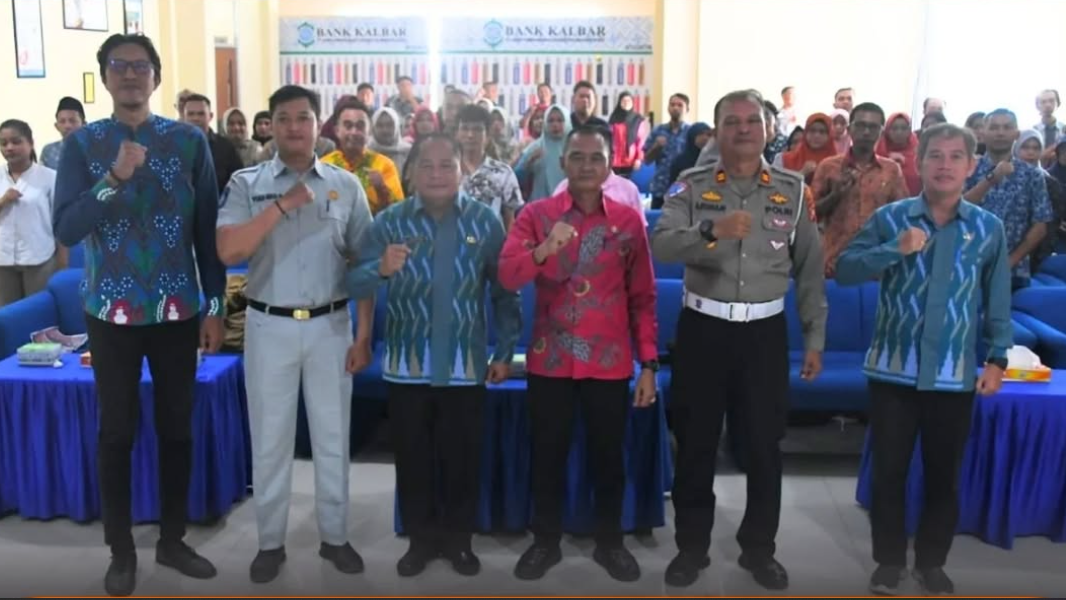 Pemerintah Kabupaten Kayong Utara gencar melakukan sosialisasi untuk meningkatkan pendapatan daerah dari sektor pajak kendaraan bermotor. (Dok. Instagram/@prokopim_kayongutara)