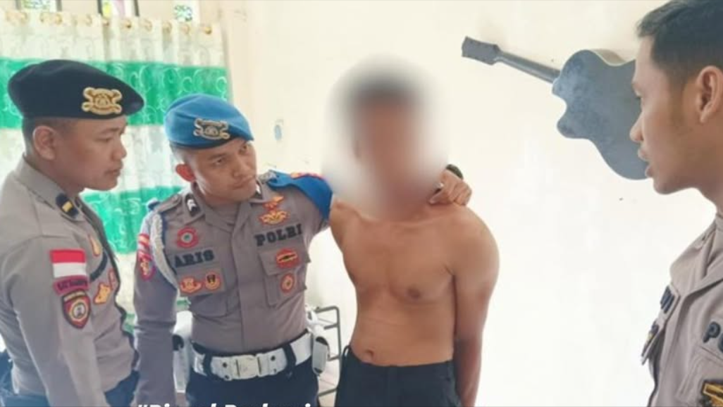 Bripda MR, ditangkap Propam di rumah pribadinya karena diduga terlibat penyalahgunaan narkoba jenis sabu dan ekstasi. (Dokk. HO/Faktakalbar.id)