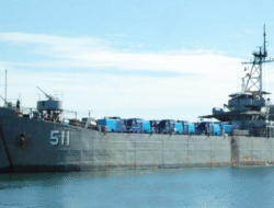 Eks KRI Teluk Bone 511 Terbengkalai di Pariaman, Rencana Museum Bahari Mangkrak