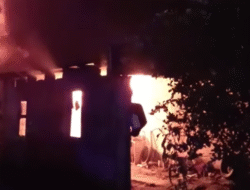 Kebakaran di Gang Usaha Baru 1 Pontianak, Api Berkobar Dini Hari