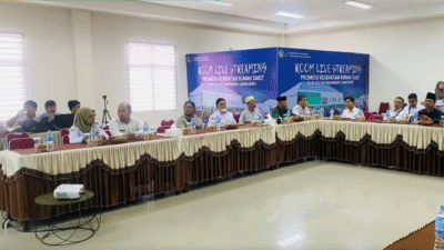 Suasana Forum Konsultasi Publik RSUD Sultan Muhammad Jamaludin I yang dihadiri Asisten III Sekda Kayong Utara, Muhammad Oma, dan para pemangku kepentingan. (Dok. Instagram/@prokopim_kayongutara)