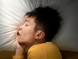 Sering Diabaikan, Bantal Ternyata Punya Tanggal Kedaluwarsa